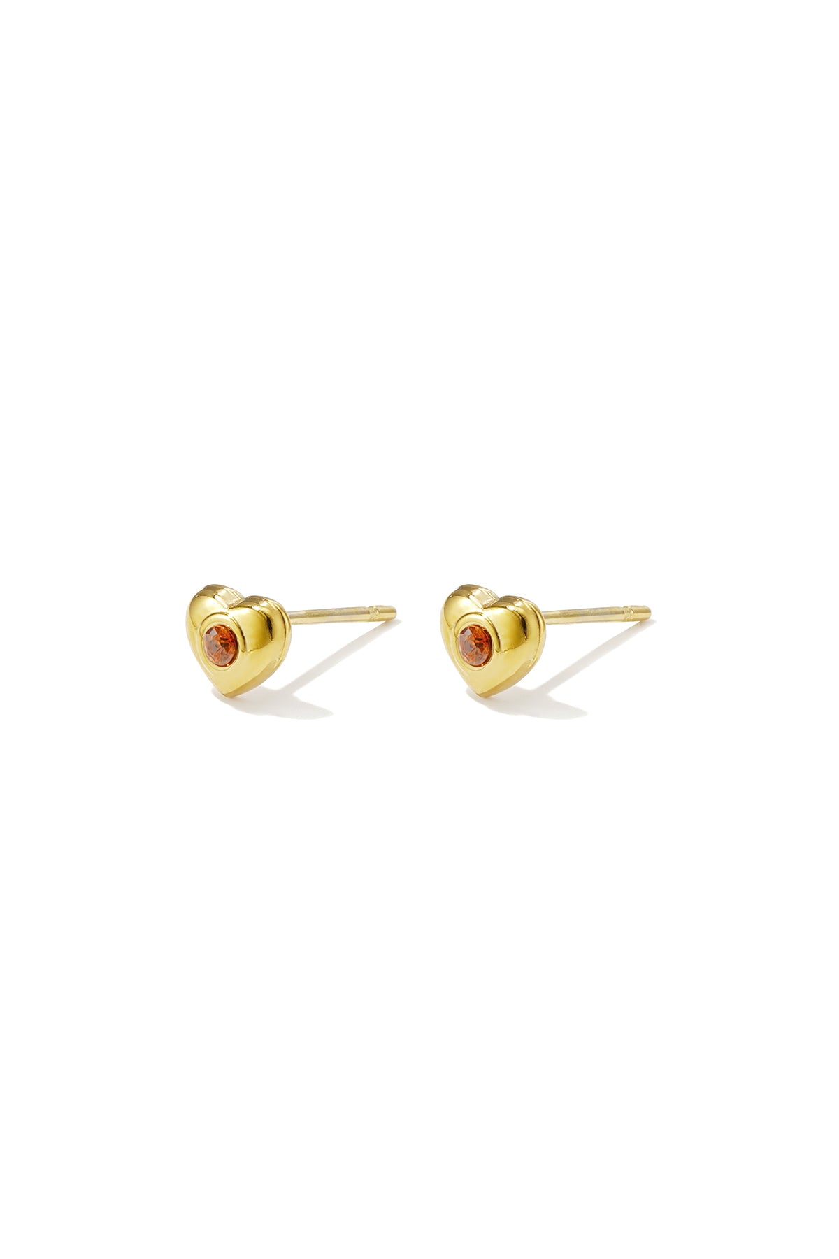 Roestvrijstalen oorknopjes met hartjesmotief, eenvoudige dagelijkse sieraden uit de Simple Series voor dames.